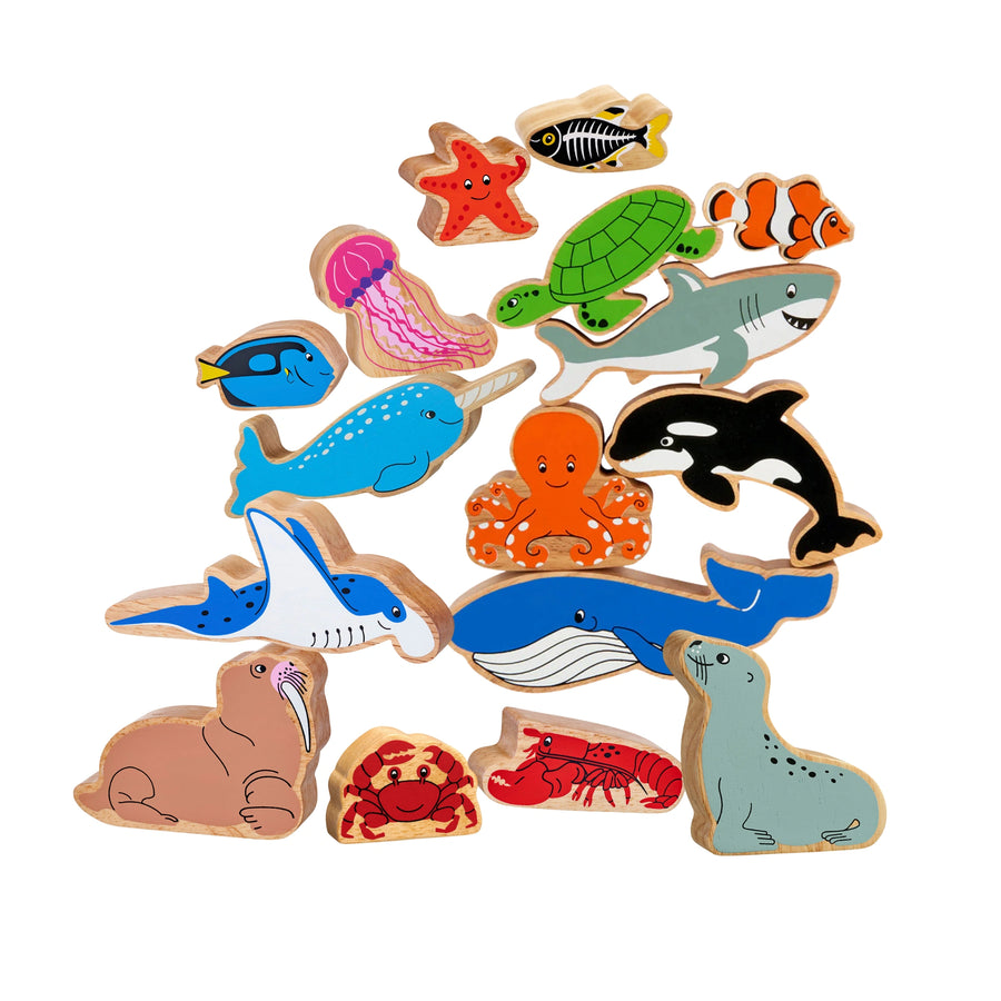 ocean playset featuring 16 wooden figures including:  turtle, clownfish, shark,&nbsp; octopus, orca, whale, walrus, seal, crab, lobster, mantaray, narwhal, jellyfish, blue tang, starfish, and an x-ray fish. Suitable from 10 months 