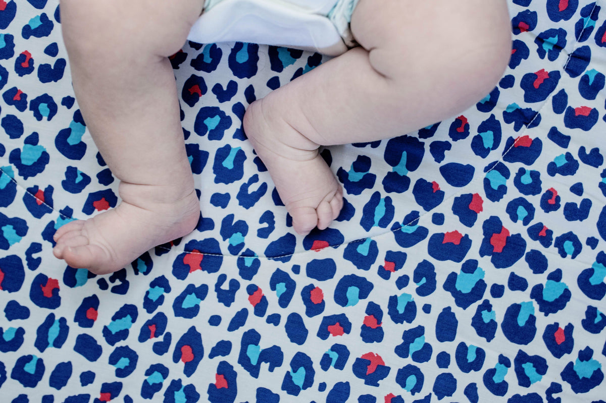 Bamboo Sensory XL Muslin - Leopard Print Blue/Pink - Smallkind