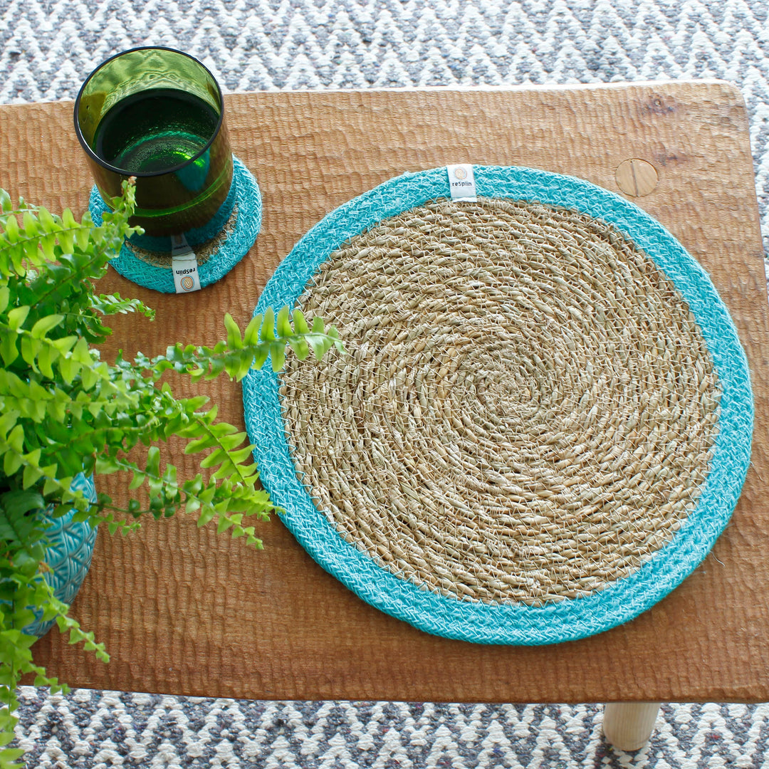 respiin jute and seagrass table mat turquoise